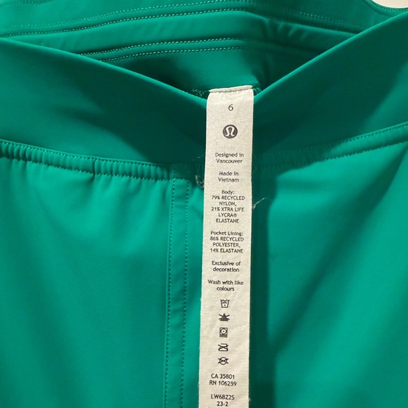 Adapted State High Rise Jogger *Short - Picture 3 of 3